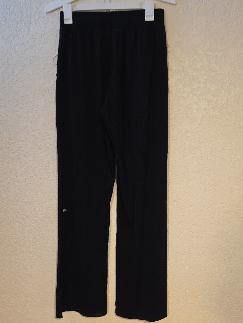 ALO Yoga Black Performance Joggers